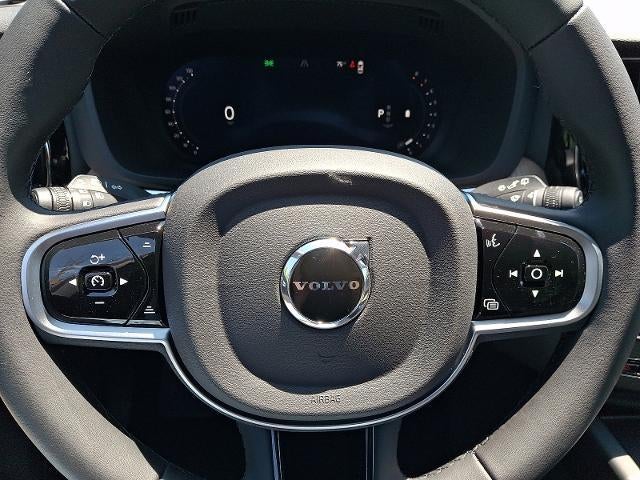 2026 Volvo XC60 B5 AWD Plus