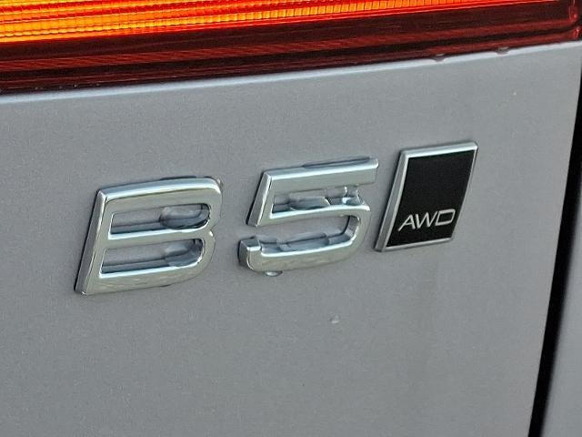 2026 Volvo XC60 B5 AWD Plus