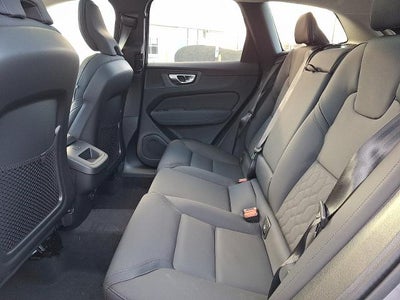 2026 Volvo XC60 B5 AWD Plus