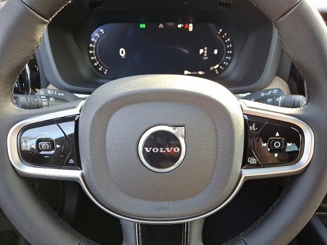 2026 Volvo XC60 B5 AWD Plus