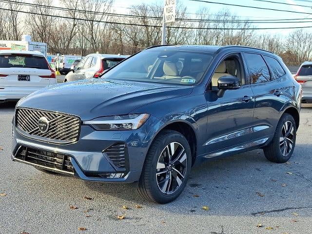 2026 Volvo XC60 B5 AWD Plus