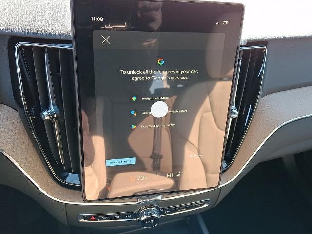 2026 Volvo XC60 B5 AWD Plus