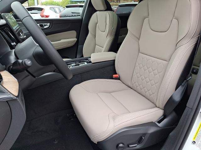 2026 Volvo XC60 B5 AWD Plus