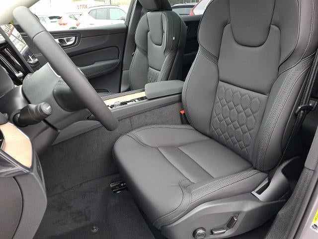 2026 Volvo XC60 B5 AWD Plus