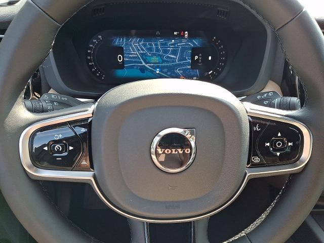 2026 Volvo XC60 B5 AWD Plus