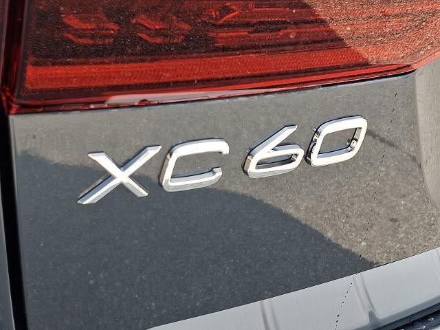 2026 Volvo XC60 B5 AWD Plus