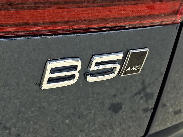 2026 Volvo XC60 B5 AWD Plus