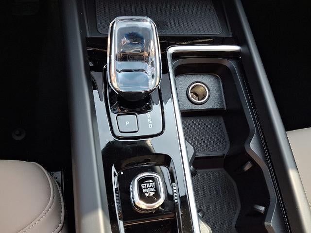 2026 Volvo XC60 B5 AWD Plus