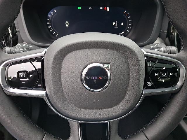 2026 Volvo XC60 B5 AWD Ultra Black Edition