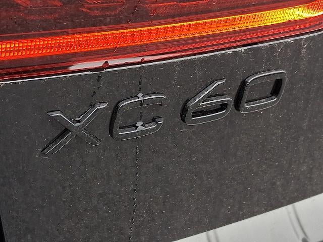 2026 Volvo XC60 B5 AWD Ultra Black Edition