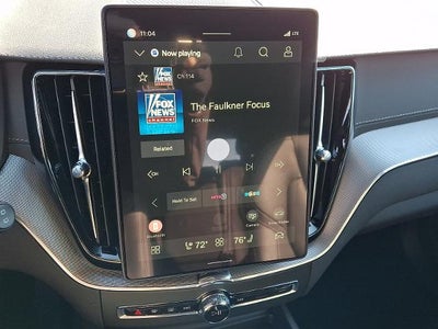 2026 Volvo XC60 B5 AWD Ultra Black Edition