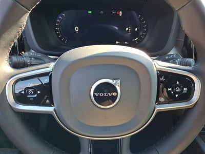 2026 Volvo XC60 B5 AWD Ultra Black Edition