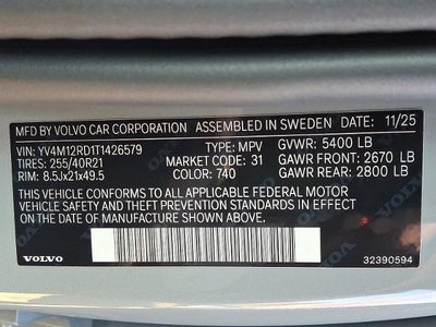 2026 Volvo XC60 B5 AWD Ultra Black Edition