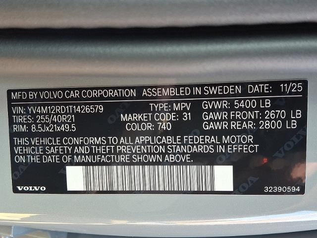 2026 Volvo XC60 B5 AWD Ultra Black Edition