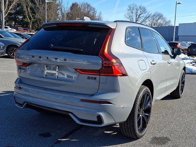 2026 Volvo XC60 B5 AWD Ultra Black Edition