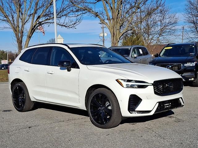 2026 Volvo XC60 B5 AWD Ultra Black Edition