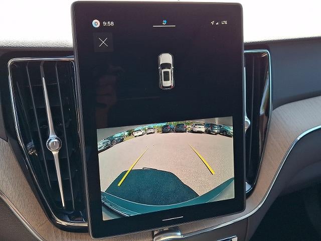 2026 Volvo XC60 B5 AWD Core