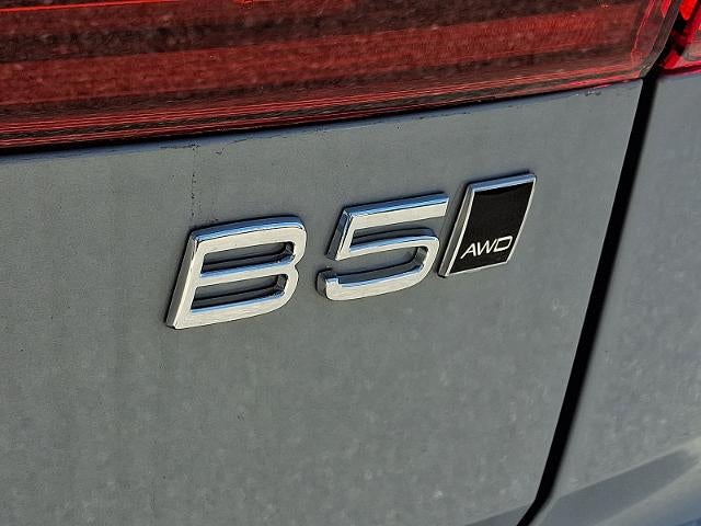 2026 Volvo XC60 B5 AWD Core