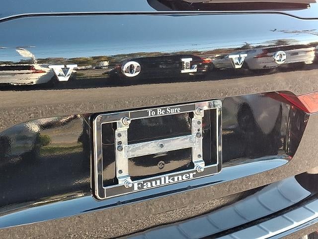 2026 Volvo XC60 B5 AWD Ultra