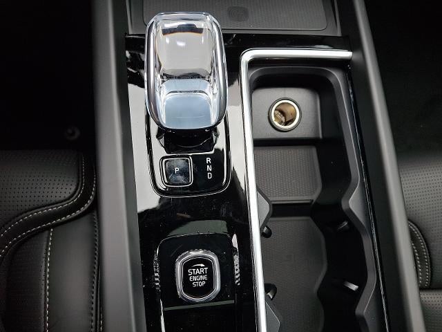 2026 Volvo XC60 B5 AWD Ultra