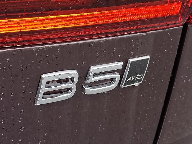 2026 Volvo XC60 B5 AWD Ultra