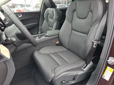 2026 Volvo XC60 B5 AWD Ultra