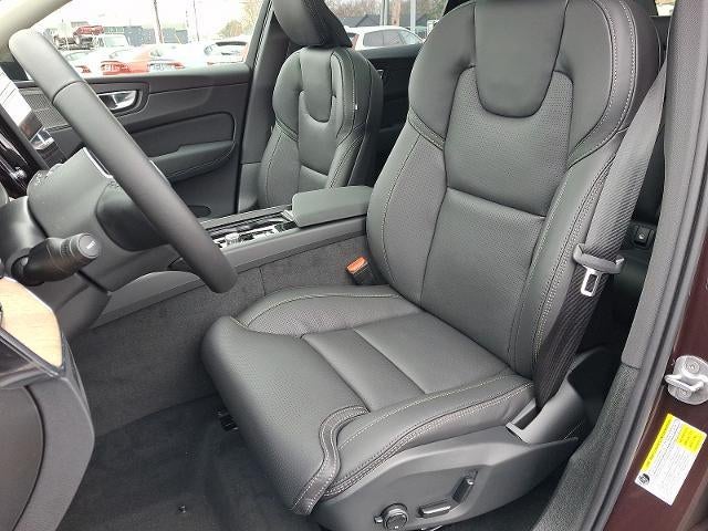 2026 Volvo XC60 B5 AWD Ultra
