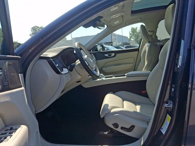 2026 Volvo XC60 B5 AWD Ultra