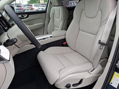 2026 Volvo XC60 B5 AWD Ultra