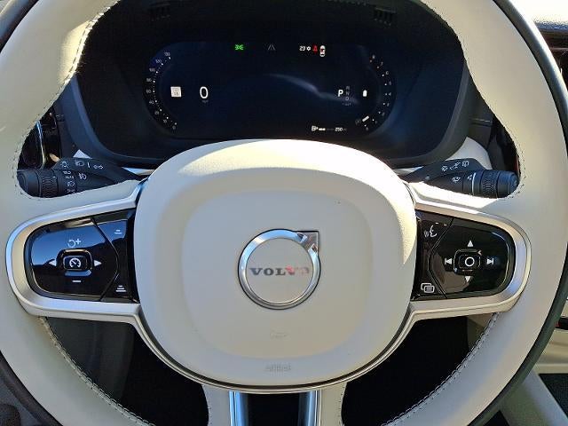 2026 Volvo XC60 B5 AWD Ultra