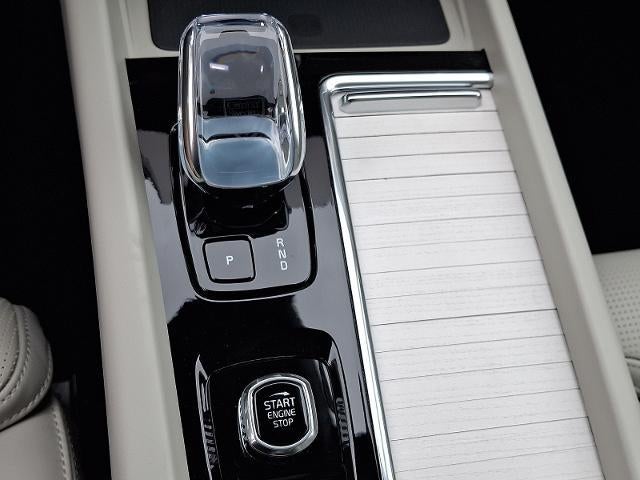 2026 Volvo XC60 B5 AWD Ultra