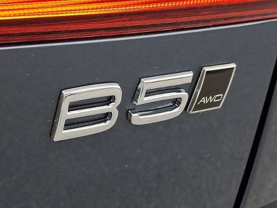 2026 Volvo XC60 B5 AWD Ultra