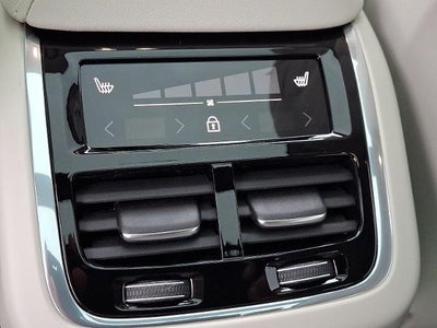 2026 Volvo XC60 B5 AWD Ultra