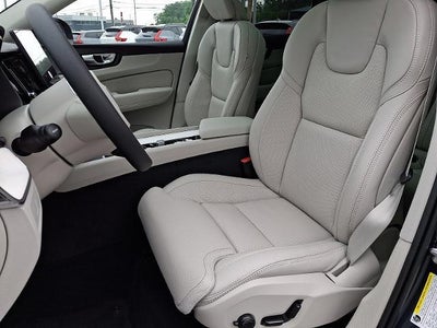 2026 Volvo XC60 B5 AWD Ultra
