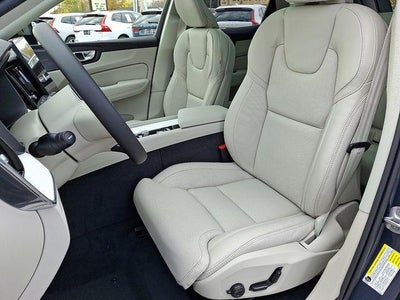 2026 Volvo XC60 B5 AWD Ultra
