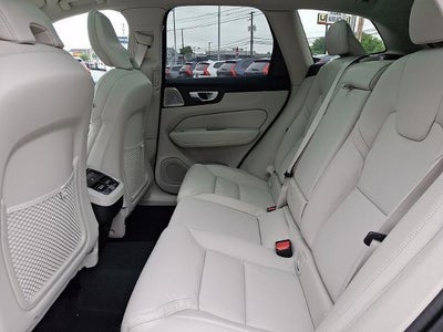 2026 Volvo XC60 B5 AWD Ultra