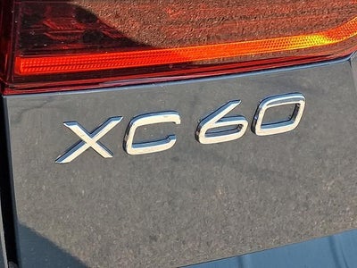 2026 Volvo XC60 B5 AWD Ultra