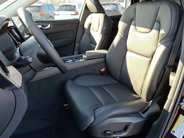 2026 Volvo XC60 B5 AWD Ultra