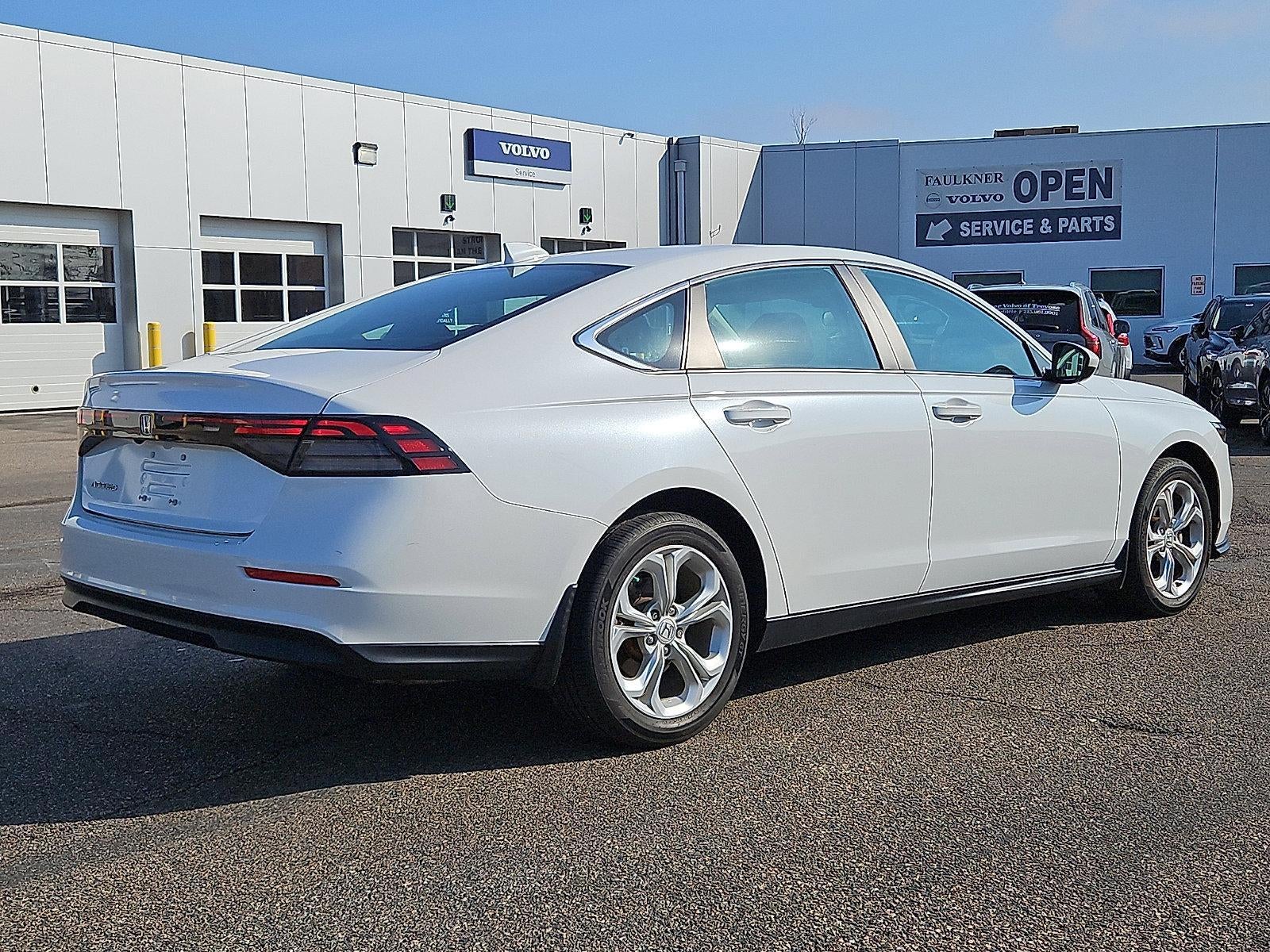 2023 Honda Accord Sedan LX CVT