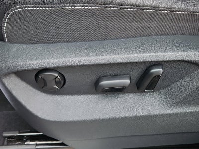 2025 Volkswagen Atlas 2.0T SE w/Technology 4MOTION