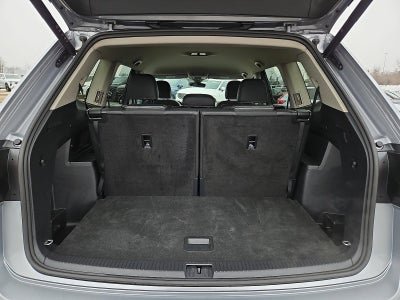 2025 Volkswagen Atlas 2.0T SE w/Technology 4MOTION