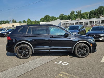 2022 Volkswagen Tiguan 2.0T SE R-Line Black 4MOTION
