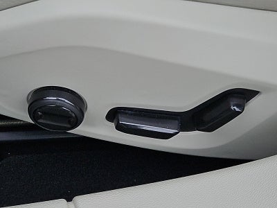 2023 Volvo S60 B5 AWD Plus Dark Theme