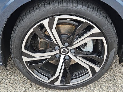 2023 Volvo S60 B5 AWD Plus Dark Theme