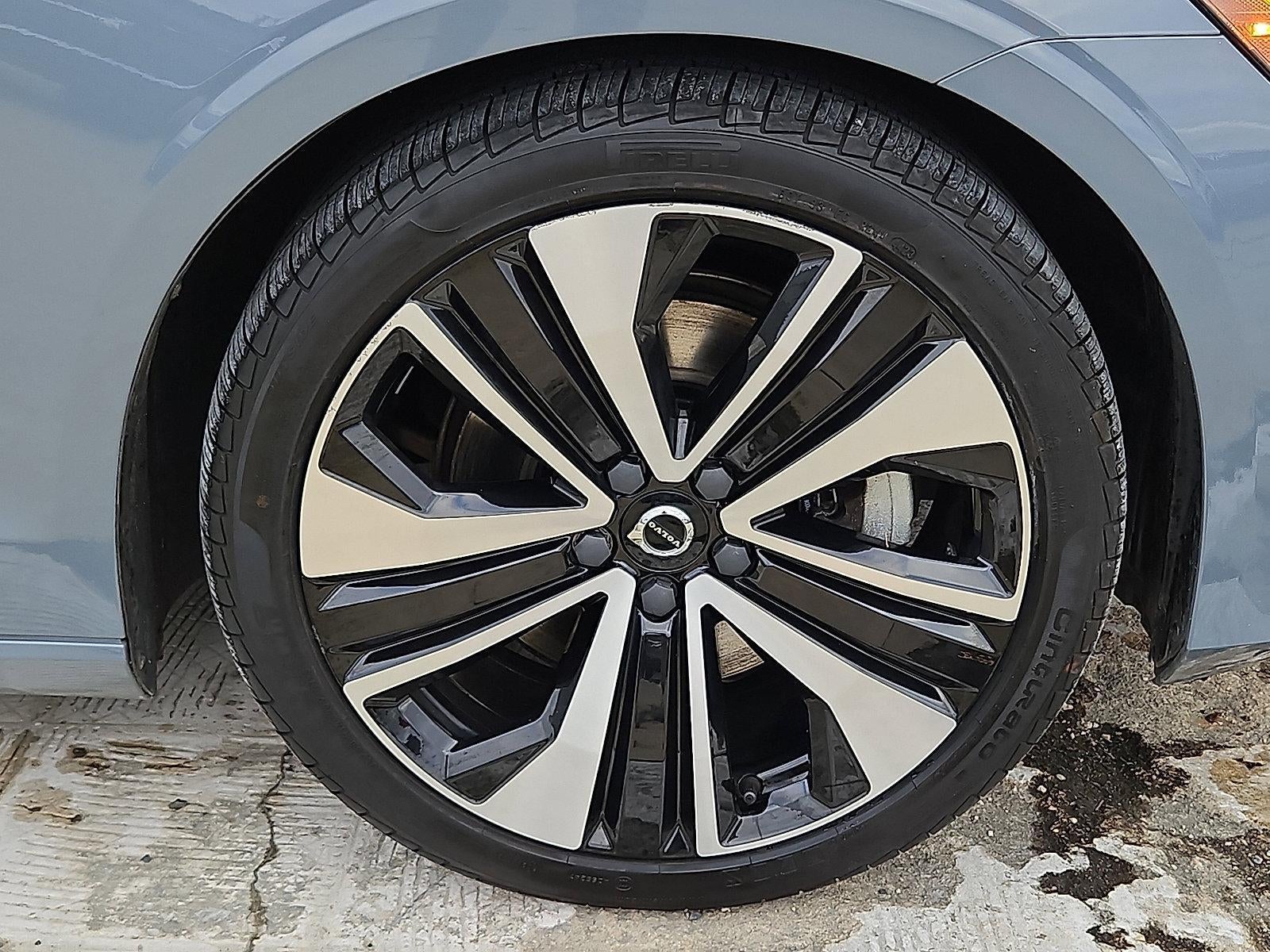 2022 Volvo S60 B5 AWD Momentum