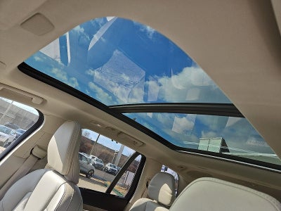 2023 Volvo XC90 B6 AWD Ultimate 6P