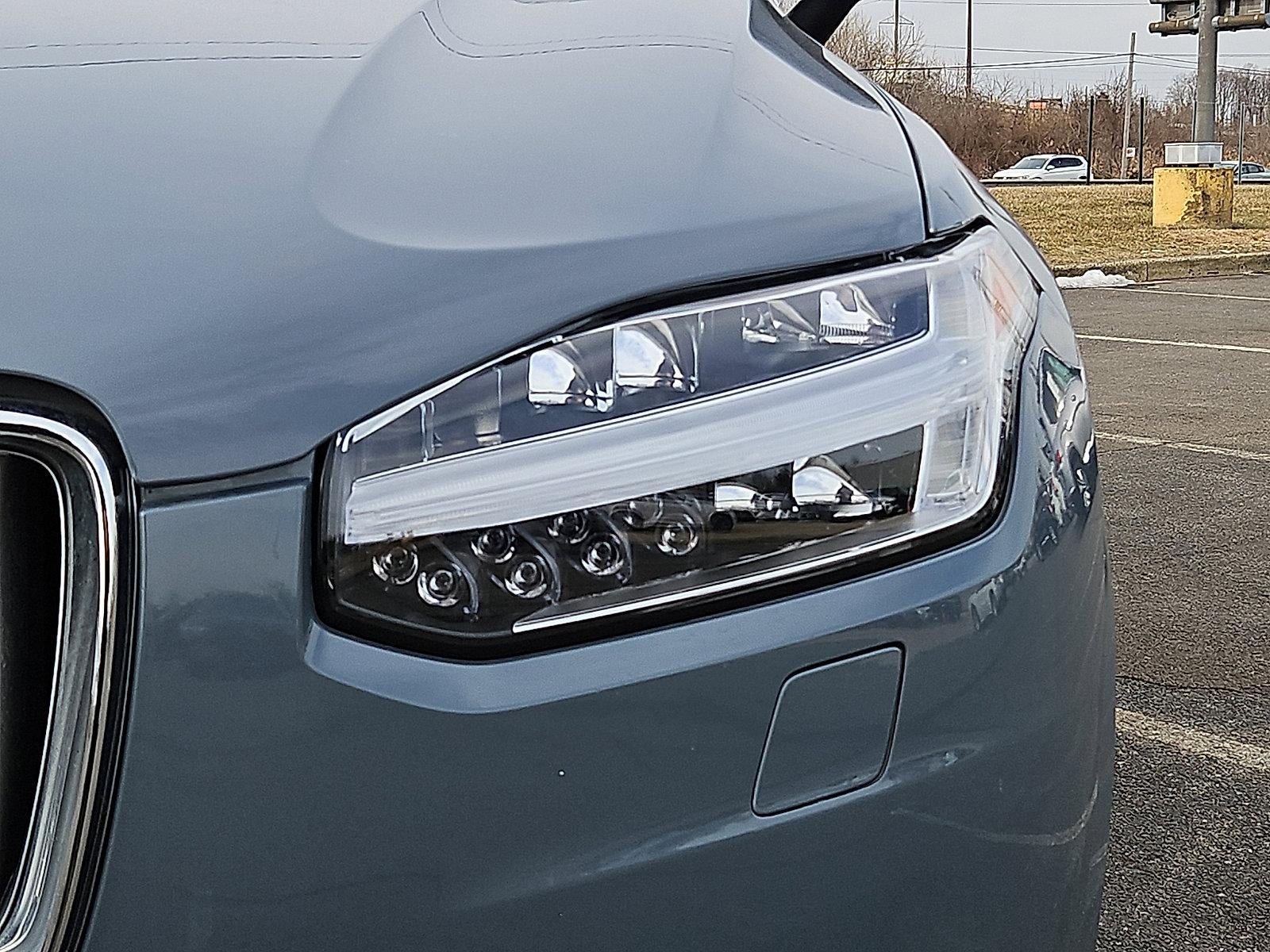 2023 Volvo XC90 B6 AWD Plus 6P