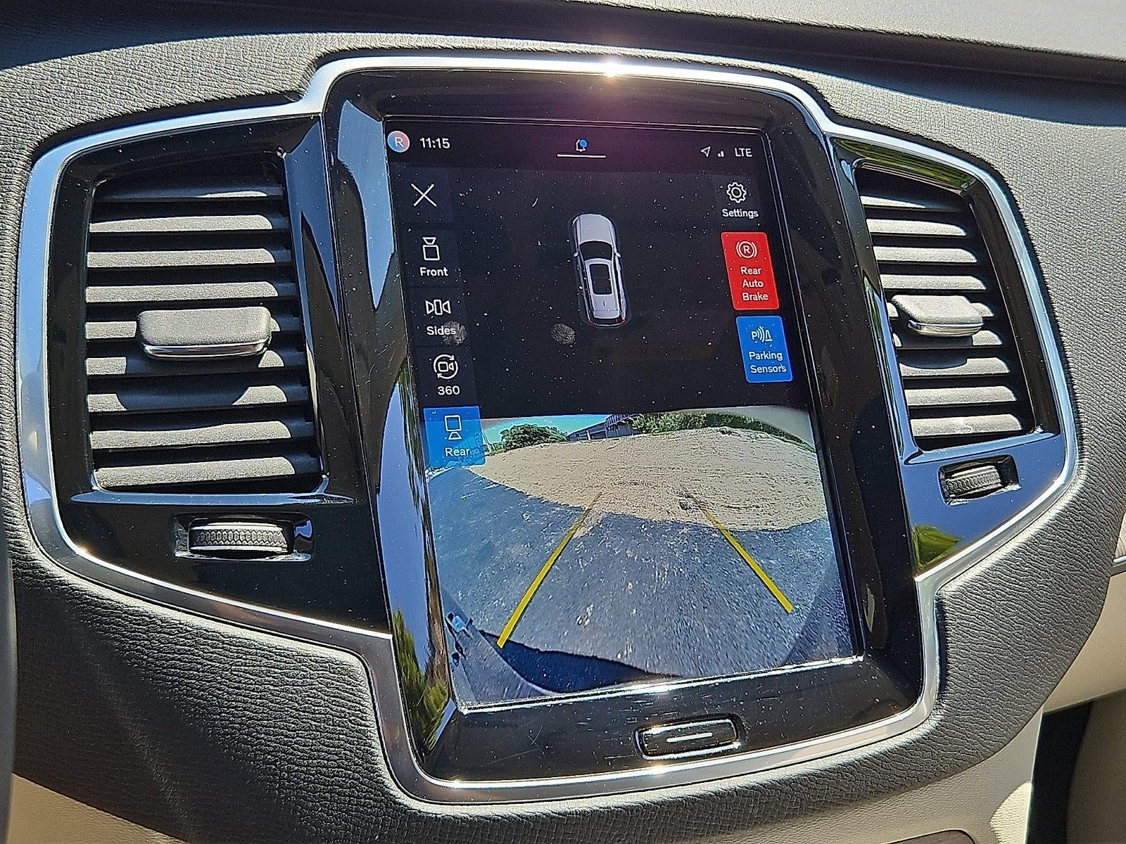 2023 Volvo XC90 B6 AWD Plus 6P