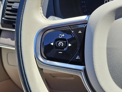 2023 Volvo XC90 B6 AWD Plus 6P