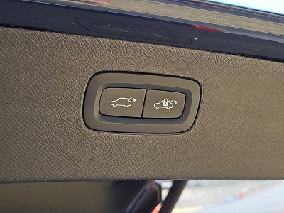 2023 Volvo XC90 B6 AWD Plus 6P